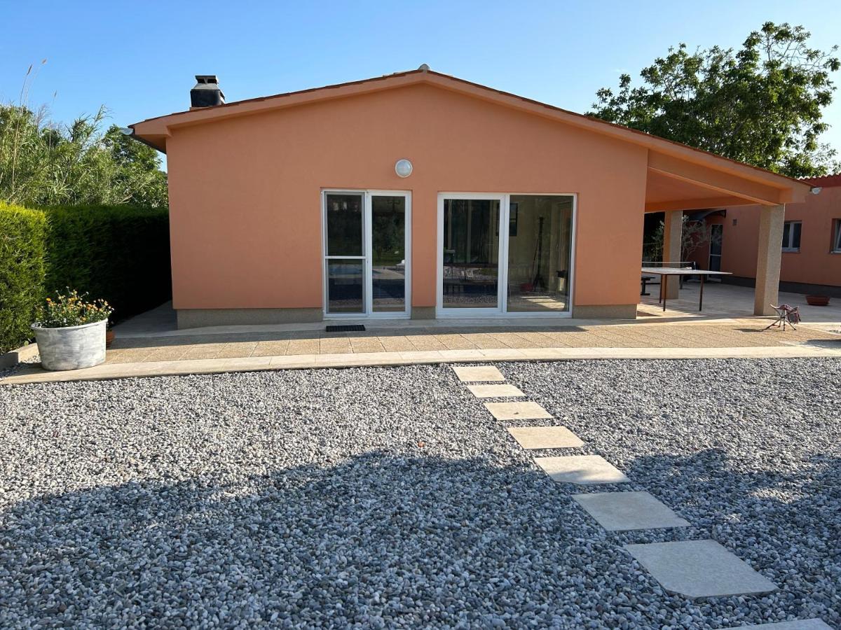 فيلا Dora House With Wifi And Outdoor Swimming Pool بولا المظهر الخارجي الصورة