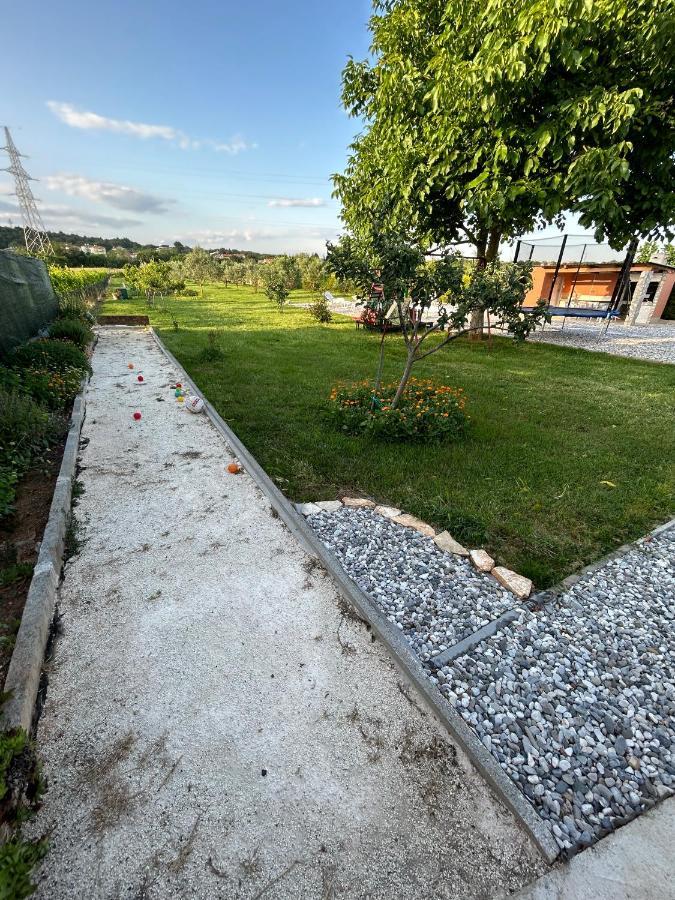 فيلا Dora House With Wifi And Outdoor Swimming Pool بولا المظهر الخارجي الصورة